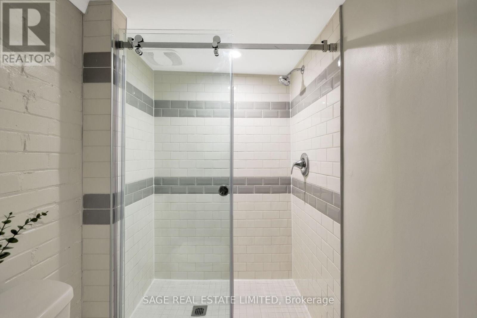 208 Galley Avenue, Toronto, Ontario  M6R 1H4 - Photo 28 - W13128690