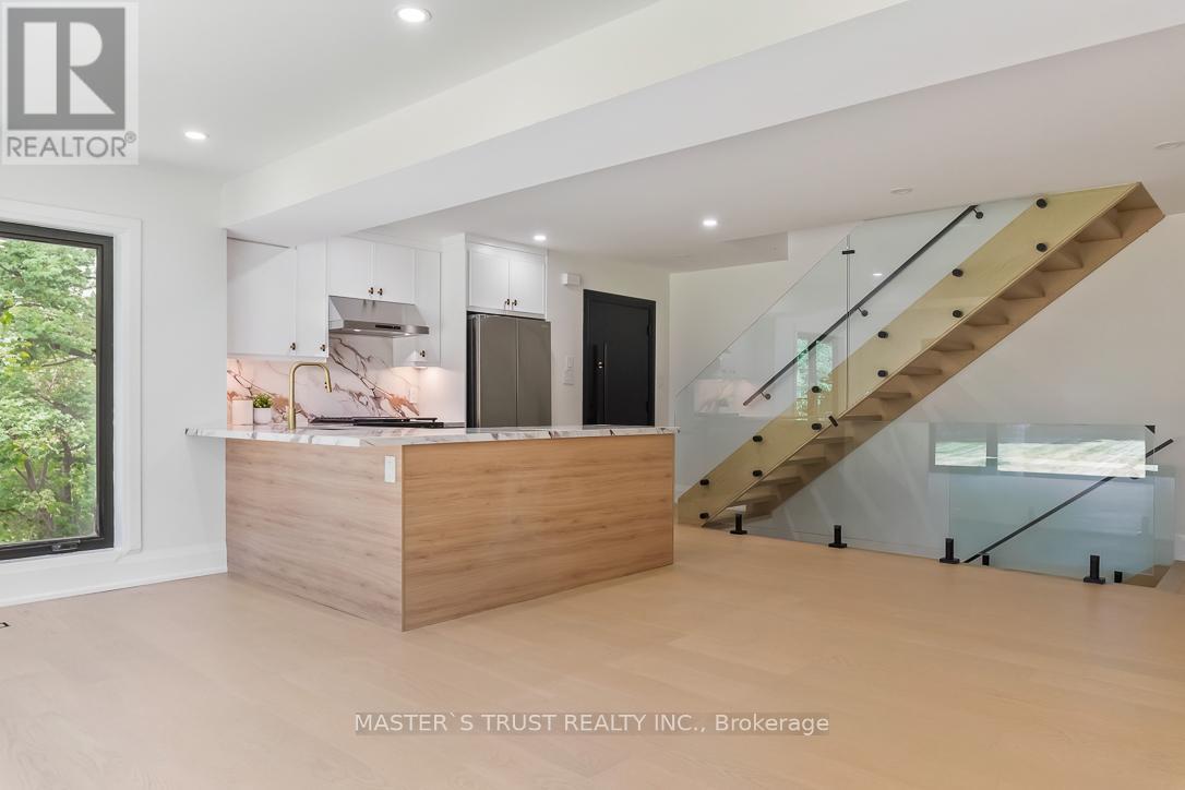319 Beechfield Road, Oakville, Ontario  L6J 5H9 - Photo 35 - W13141392
