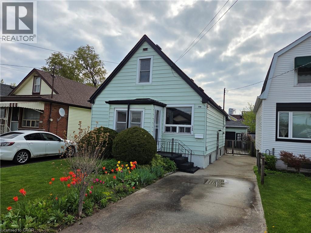 156 ADELINE Avenue, Hamilton, Ontario