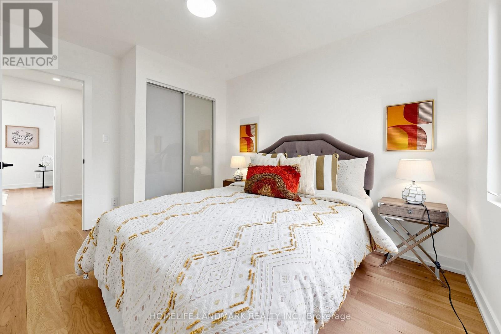 55 Chilton Road, Toronto, Ontario  M4J 3C7 - Photo 17 - E13131892