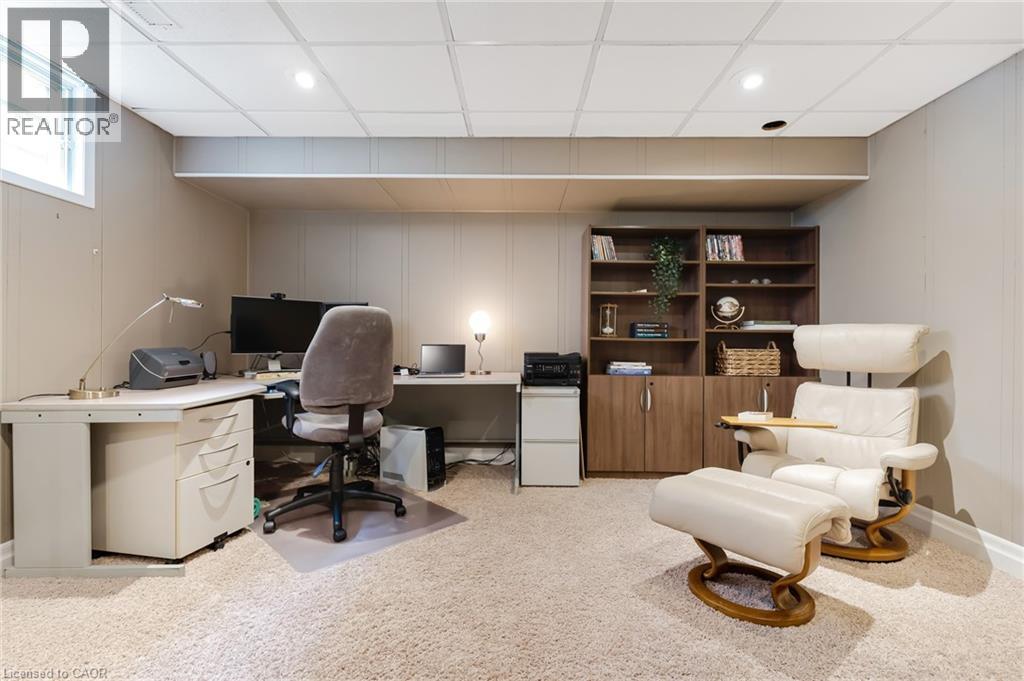 286 Normandy Avenue, Waterloo, Ontario  N2K 1X7 - Photo 40 - 40830687