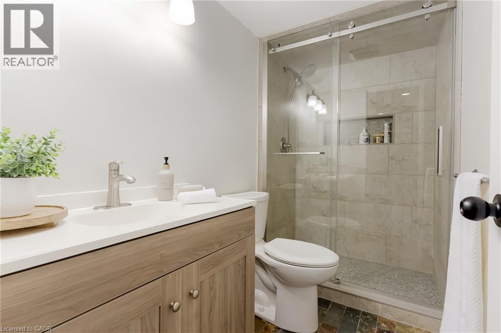 286 Normandy Avenue, Waterloo, Ontario  N2K 1X7 - Photo 41 - 40830687