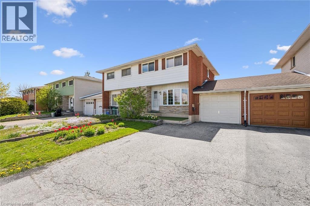 49 Overlea Drive, Kitchener, Ontario  N2M 1S9 - Photo 2 - 40826537