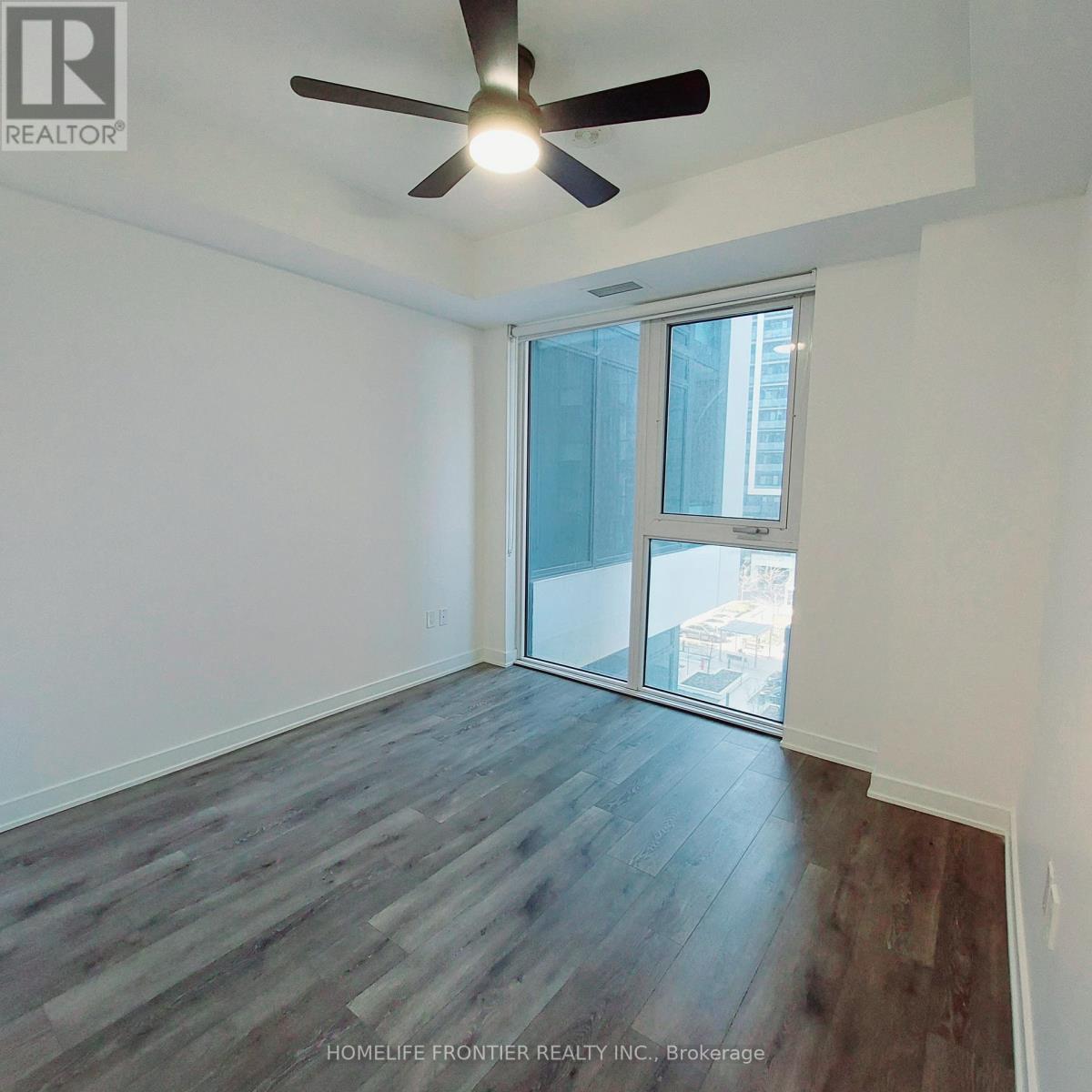 504 - 105 Oneida Crescent, Richmond Hill, Ontario  L4B 0H6 - Photo 7 - N13141214