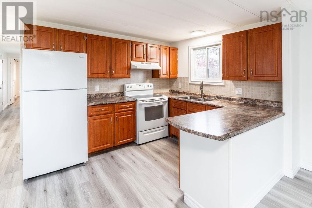 525 Thorn Avenue, Beaver Bank, Nova Scotia B4E 1P5 - Photo 14 - 202611207