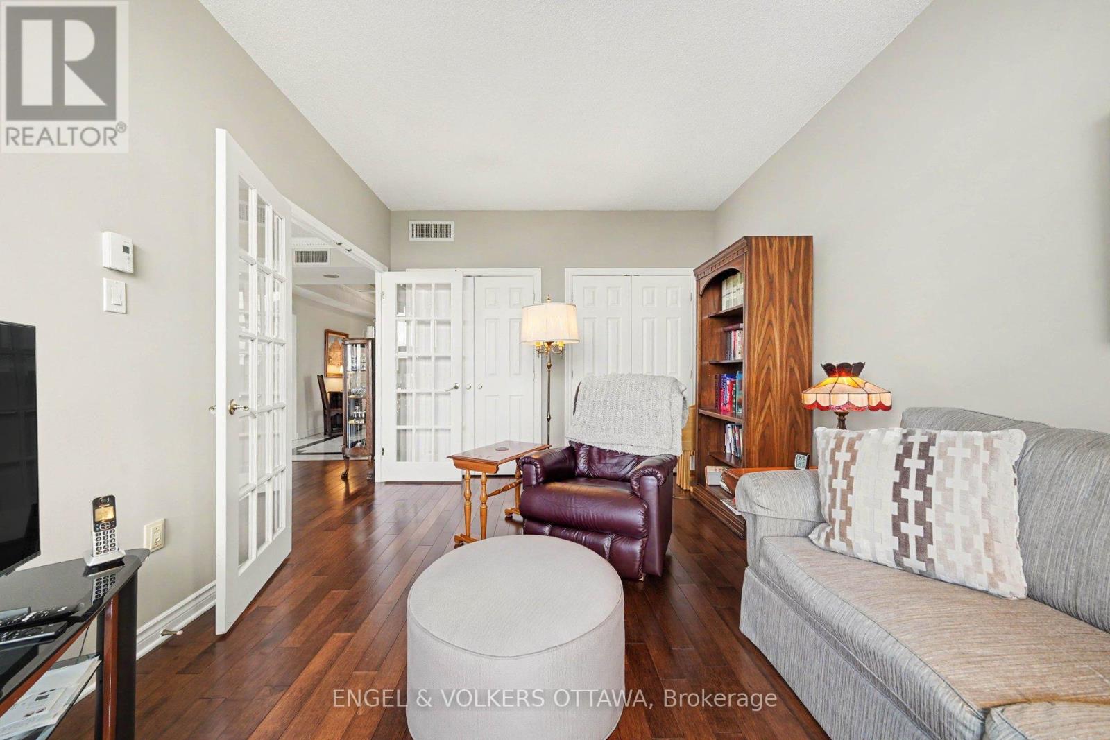 802 - 1480 Riverside Drive, Ottawa, Ontario  K1G 5H2 - Photo 12 - X13141586