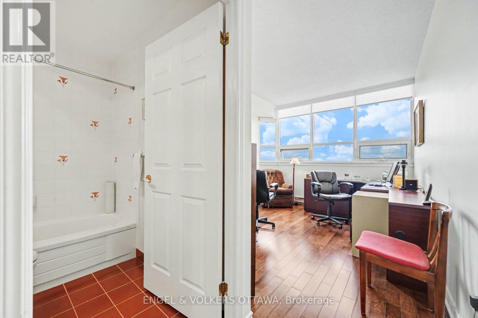 802 - 1480 Riverside Drive, Ottawa, Ontario  K1G 5H2 - Photo 28 - X13141586