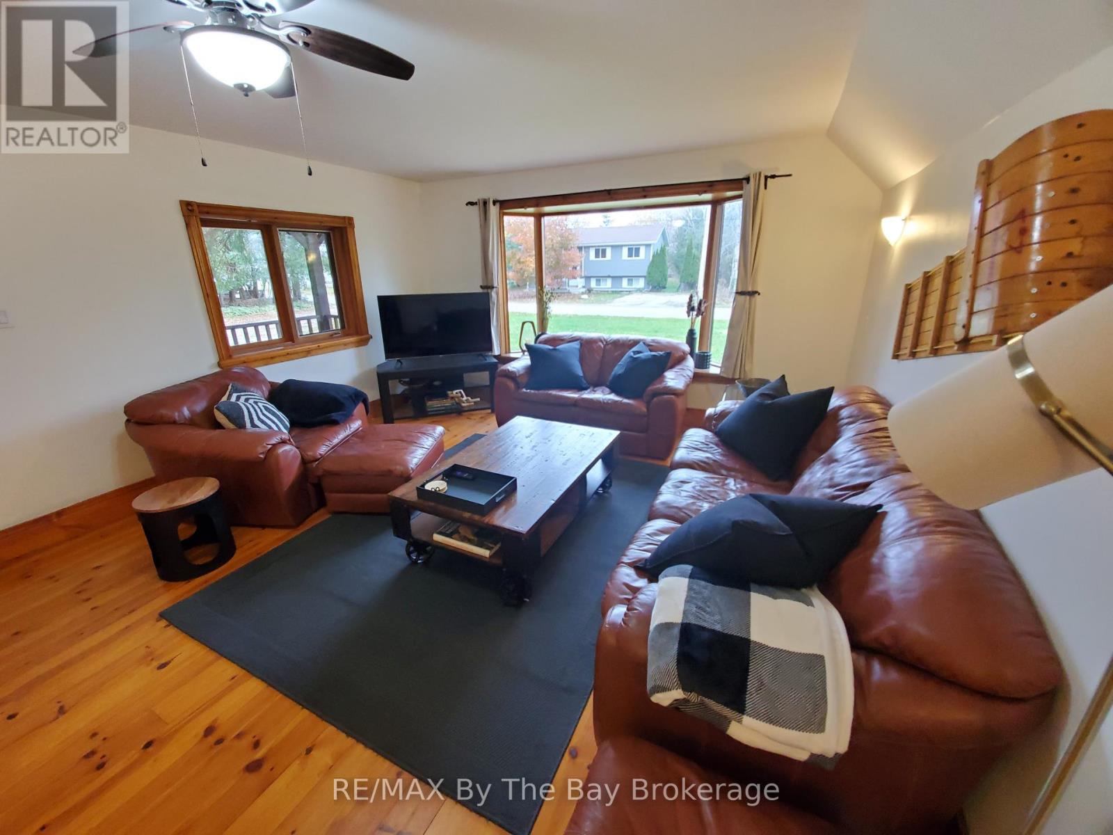 22 Woodcrest Avenue, Collingwood, Ontario  L9Y 3Z1 - Photo 8 - S13090908