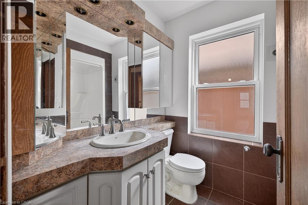 48 Stirling Avenue N, Kitchener, Ontario  N2H 3G5 - Photo 22 - 40830984
