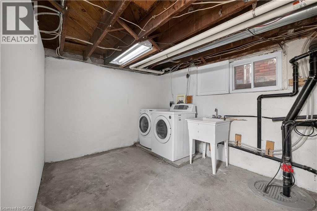 48 Stirling Avenue N, Kitchener, Ontario  N2H 3G5 - Photo 36 - 40830984