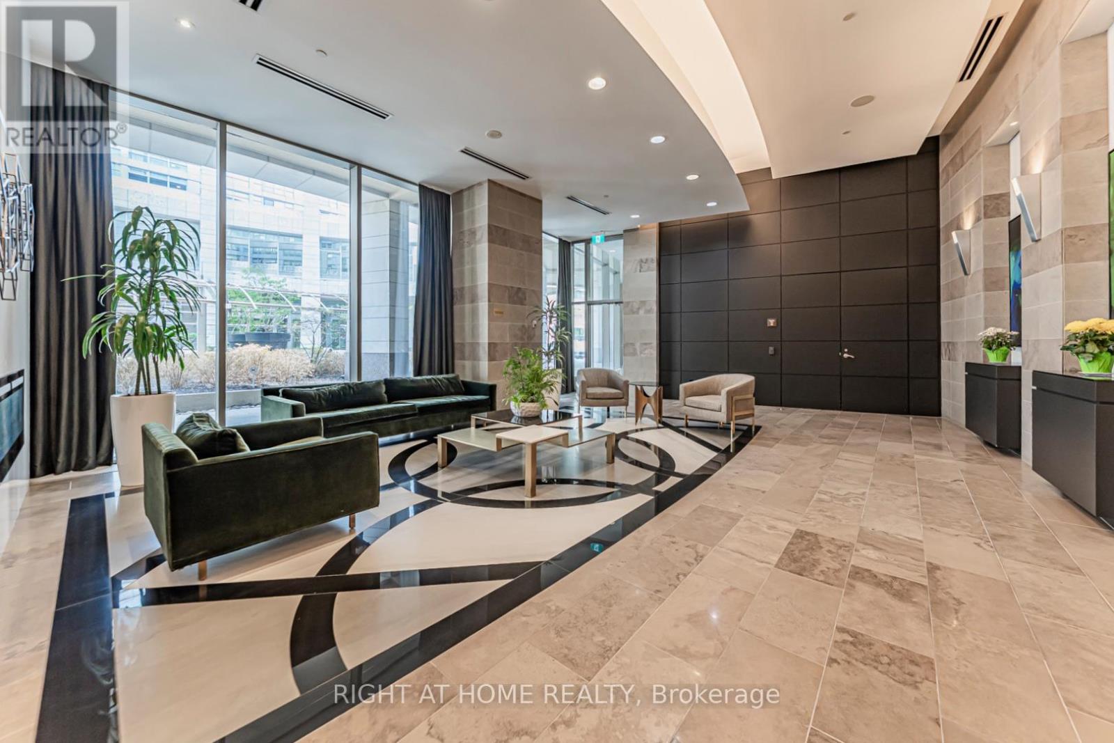 1211 - 2181 Yonge Street, Toronto, Ontario M4S 2B1 - Photo 34 - C13141542