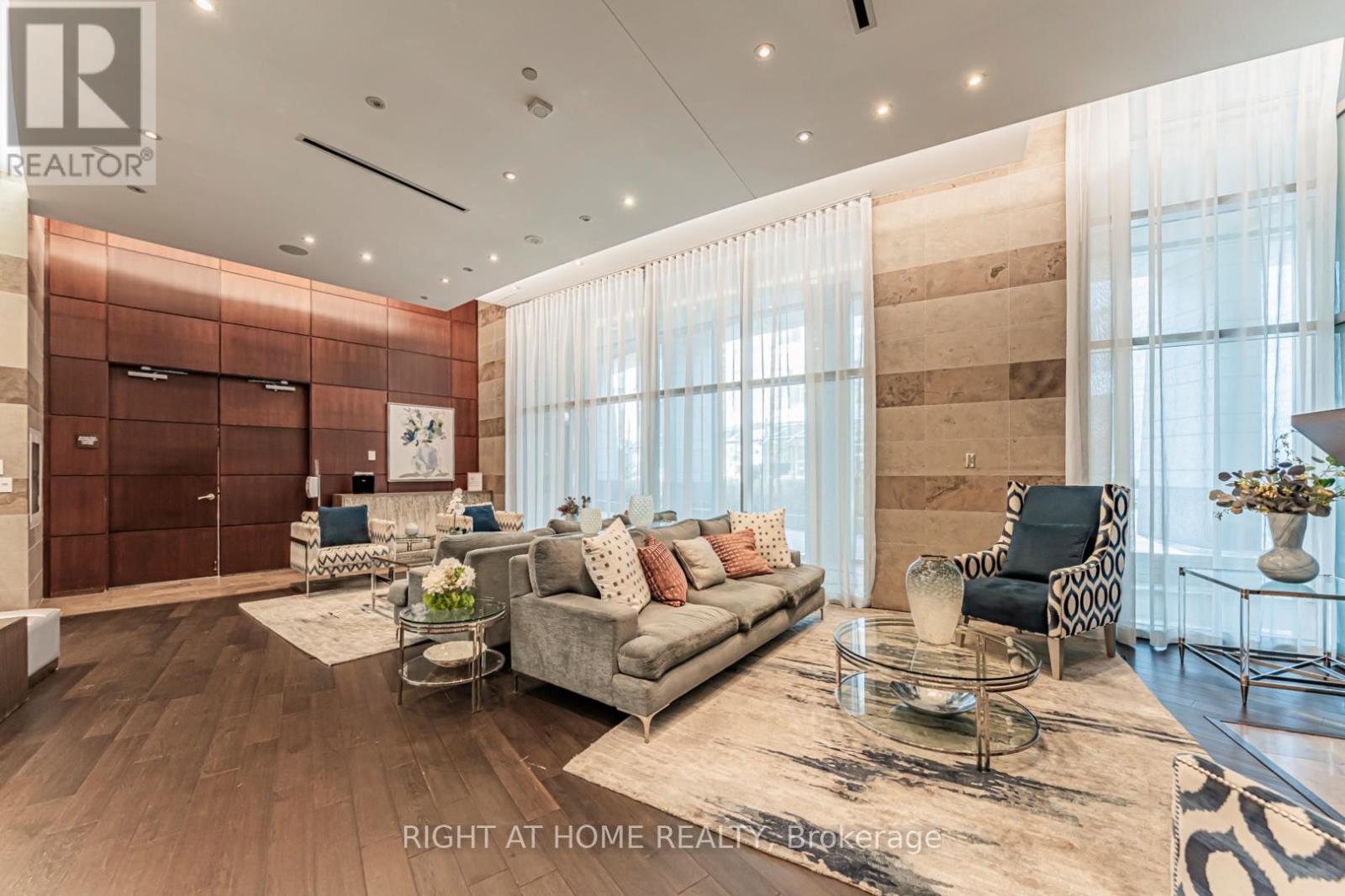 1211 - 2181 Yonge Street, Toronto, Ontario M4S 2B1 - Photo 37 - C13141542