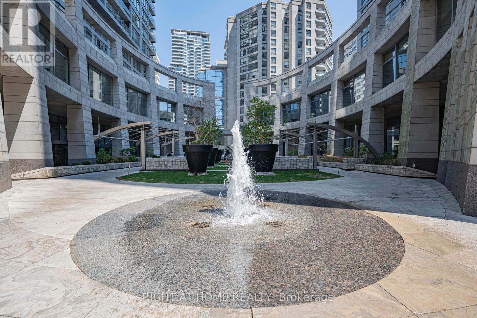 1211 - 2181 Yonge Street, Toronto, Ontario M4S 2B1 - Photo 40 - C13141542