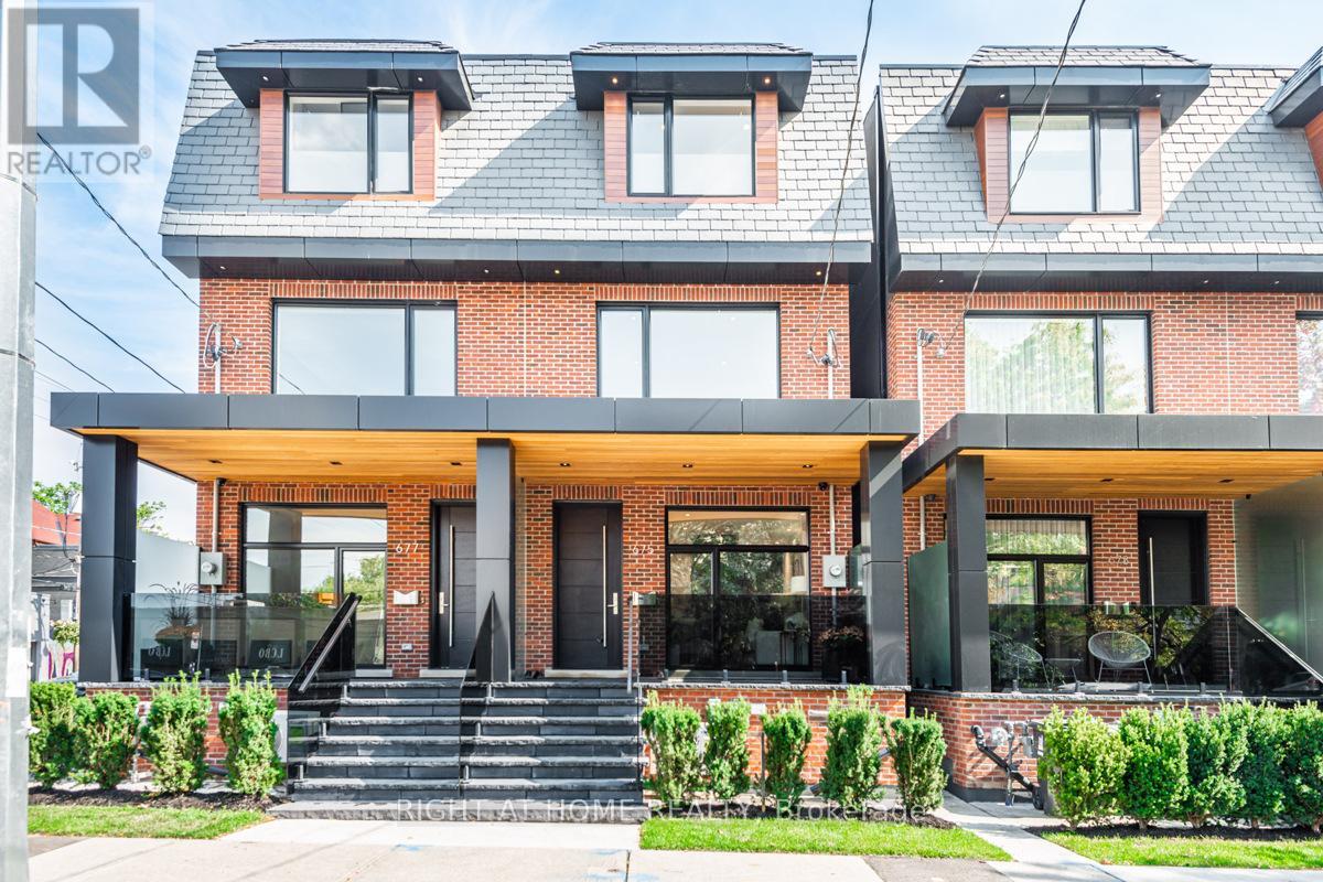 675 HURON STREET, Toronto, Ontario