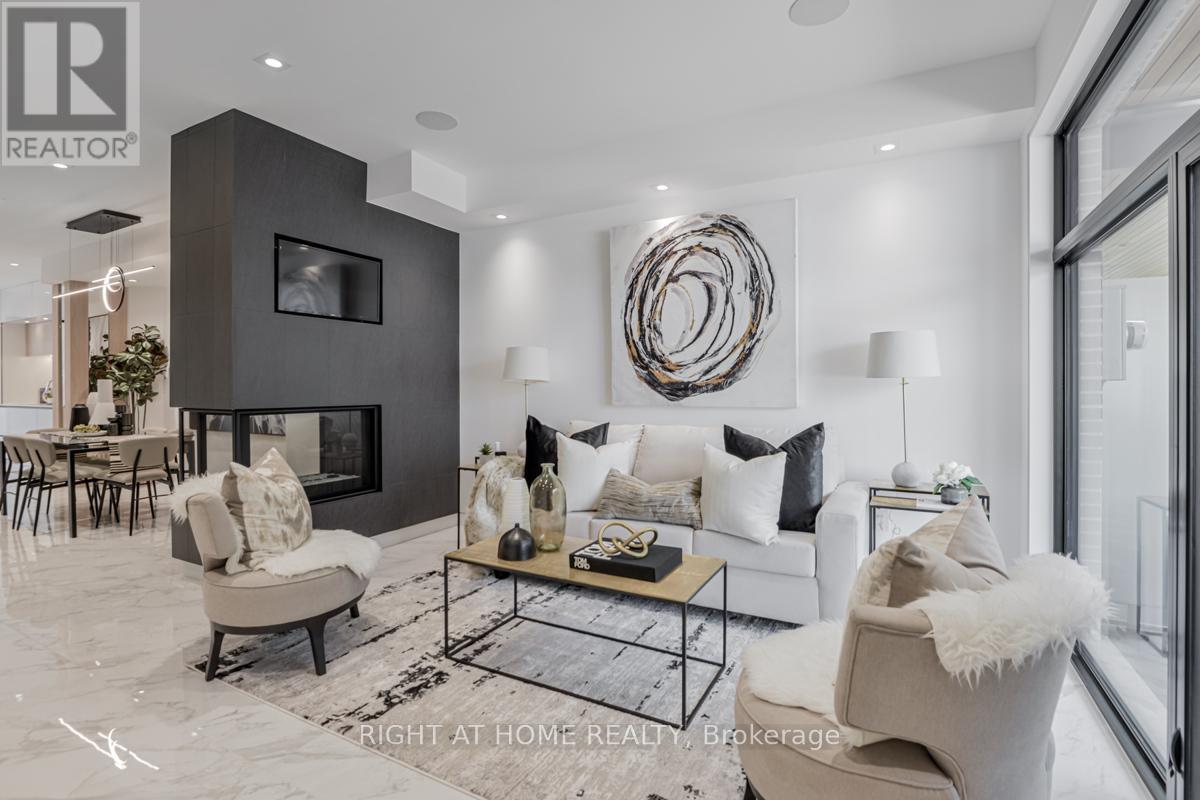 675 Huron Street, Toronto, Ontario  M5R 2R8 - Photo 4 - C13141592