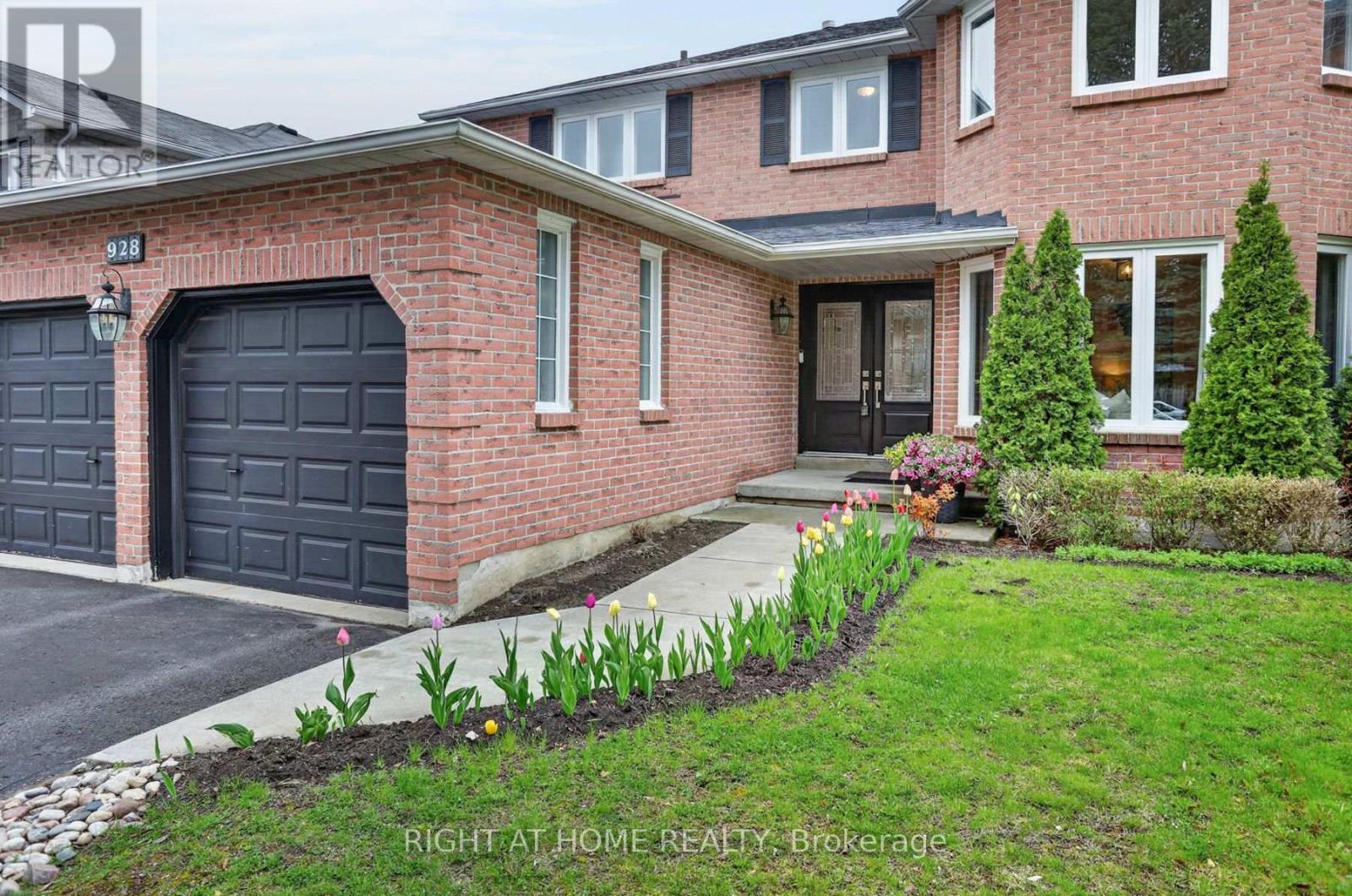 928 Snowbird Street, Oshawa, Ontario L1J 8J8 - Photo 2 - E13141538