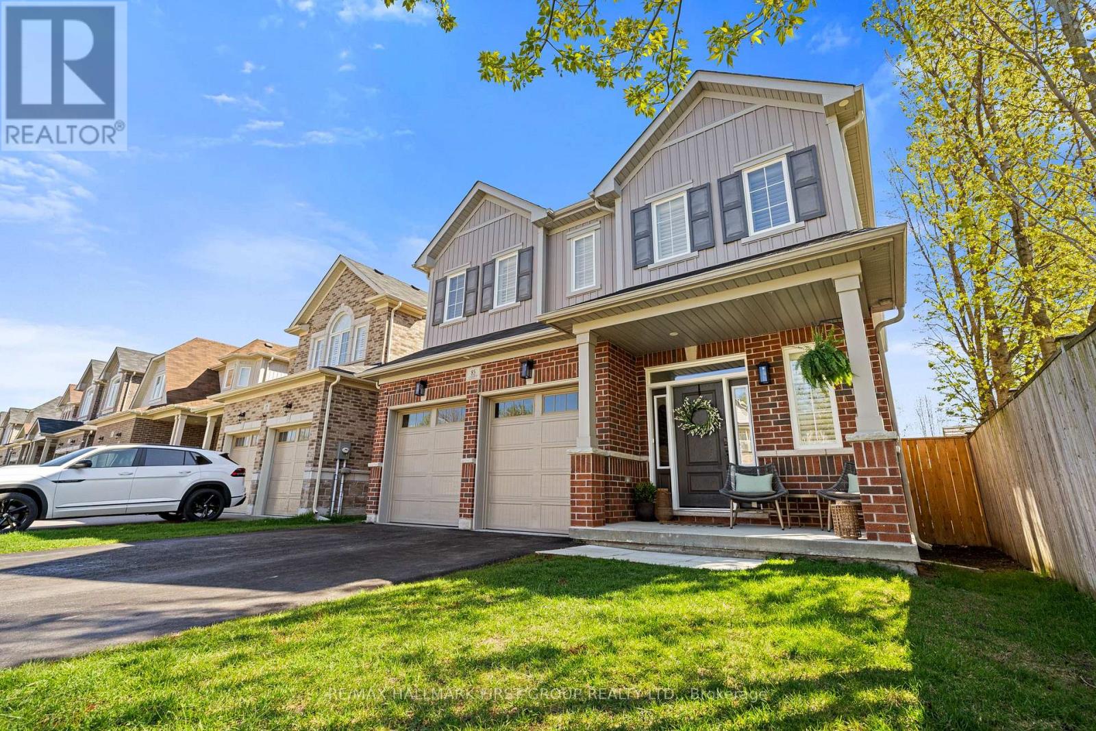 85 Harry Gay Drive, Clarington, Ontario L1E 0A9 - Photo 2 - E13141630