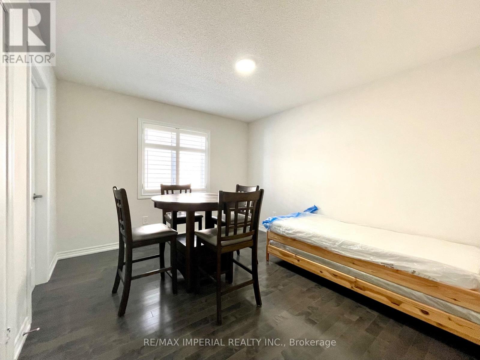 3 Collier Crescent, Markham, Ontario  L6E 0T2 - Photo 15 - N13141546