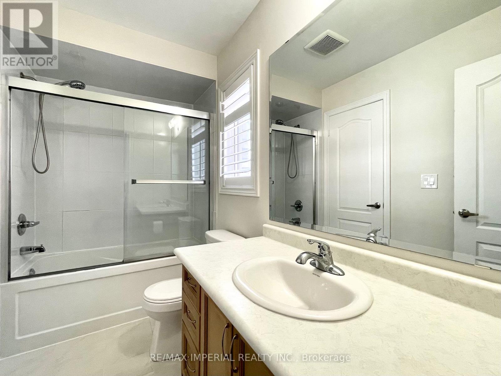 3 Collier Crescent, Markham, Ontario  L6E 0T2 - Photo 16 - N13141546