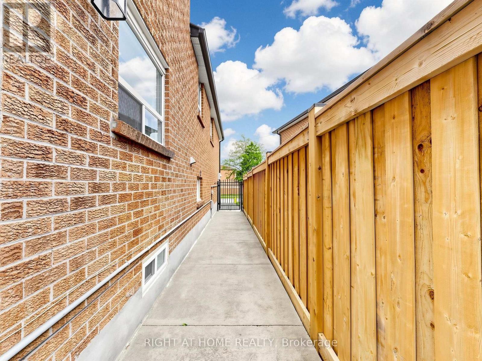 59 Terra Road, Vaughan, Ontario  L4L 3J4 - Photo 46 - N13141598