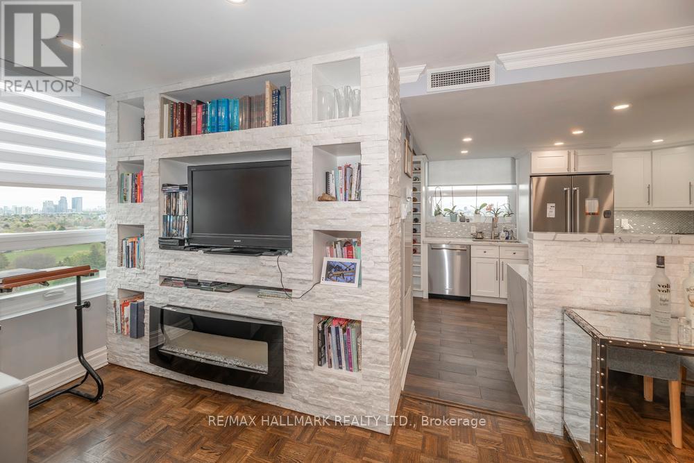 1004 - 7601 Bathurst Street, Vaughan (Crestwood-Springfarm-Yorkhill), Ontario  L4J 4H5 - Photo 12 - N13141616