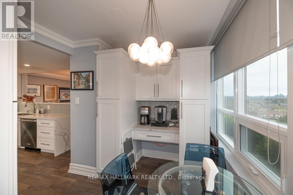 1004 - 7601 Bathurst Street, Vaughan (Crestwood-Springfarm-Yorkhill), Ontario  L4J 4H5 - Photo 8 - N13141616