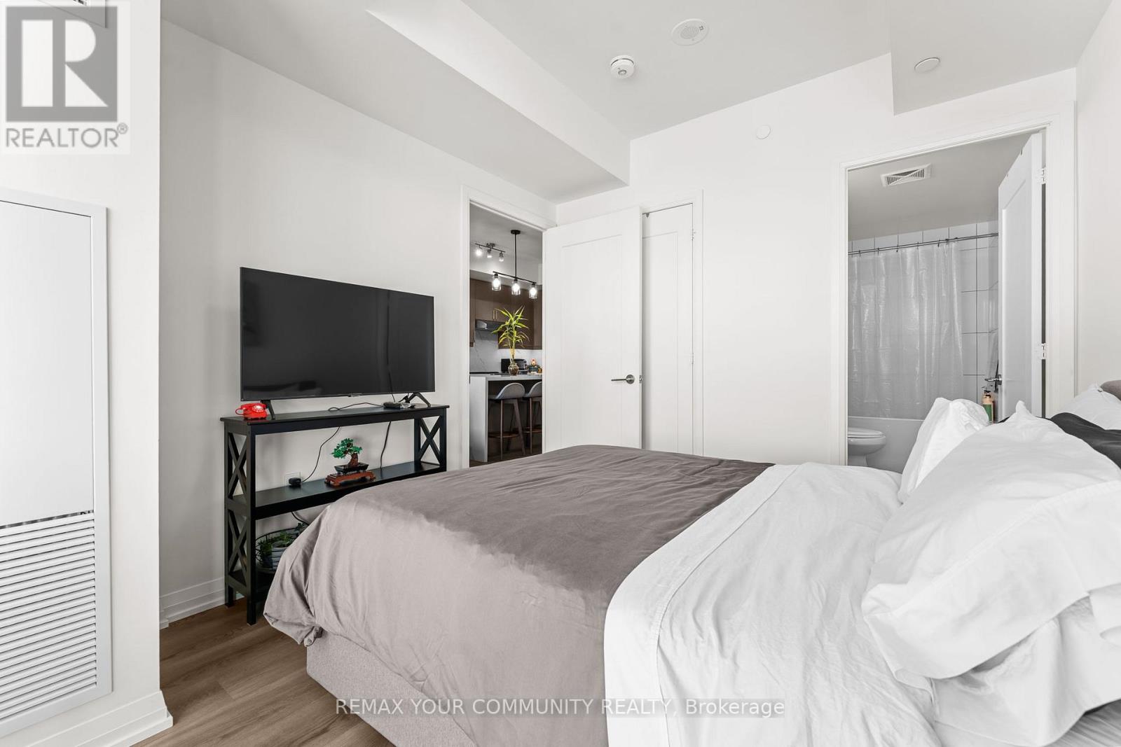 429 - 9000 Jane Street, Vaughan (Vellore Village), Ontario  L4K 0M6 - Photo 18 - N13141636