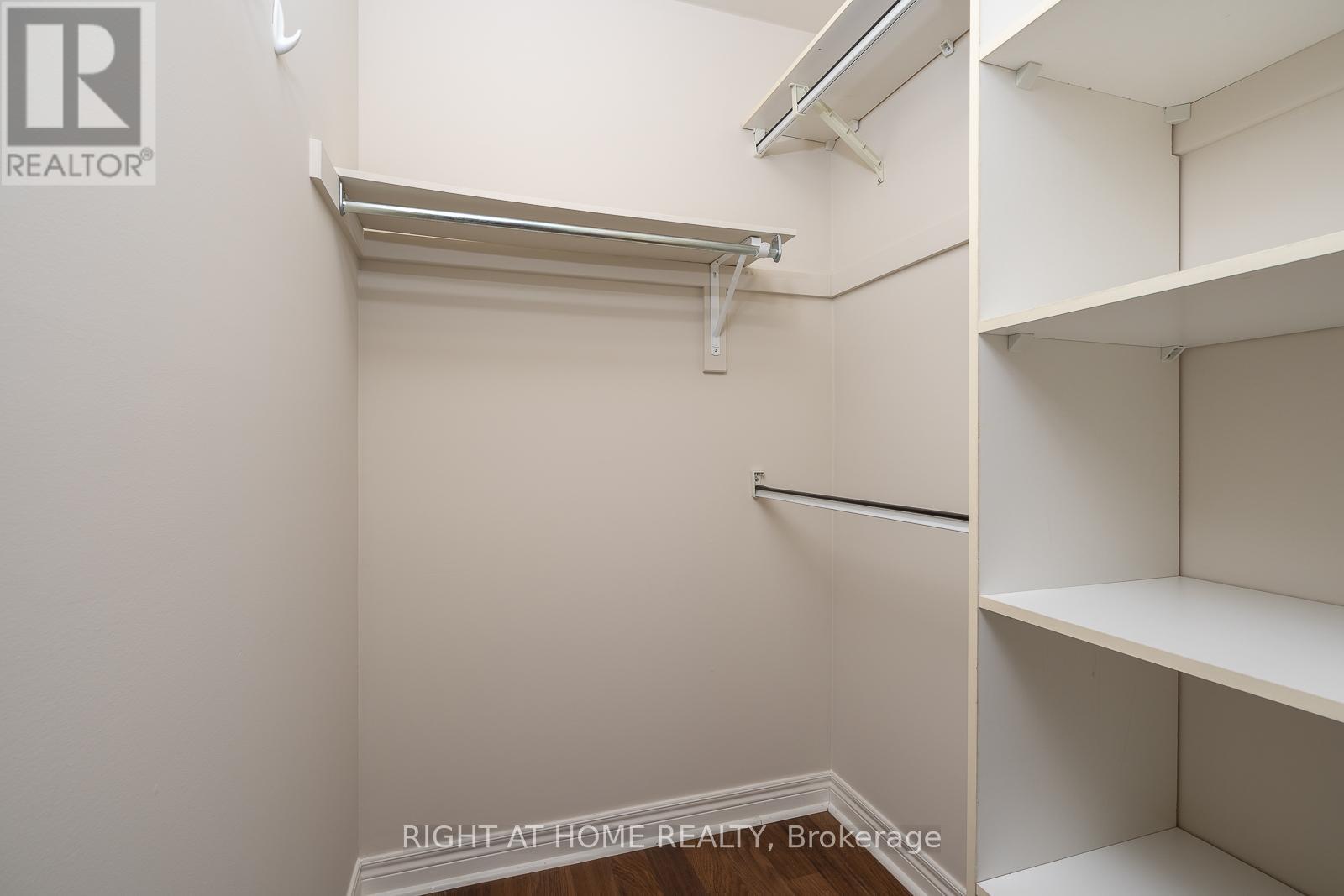 351 Bartlett Avenue N, Toronto, Ontario  M6H 3G8 - Photo 16 - W13141572
