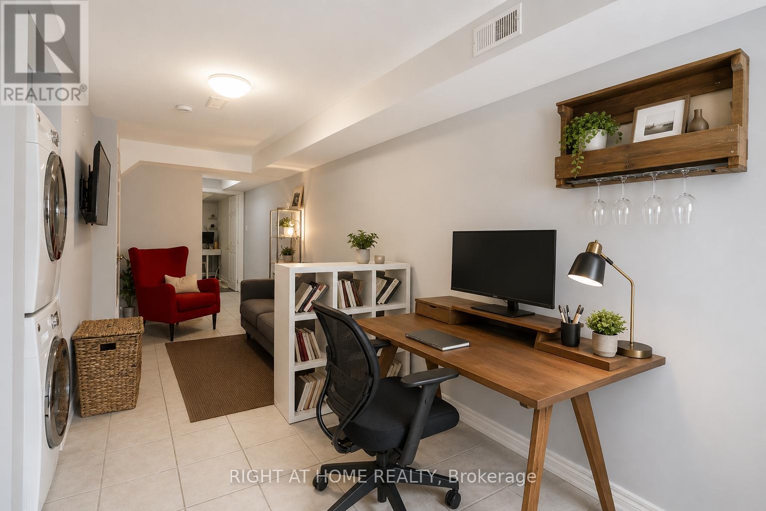 351 Bartlett Avenue N, Toronto, Ontario  M6H 3G8 - Photo 25 - W13141572