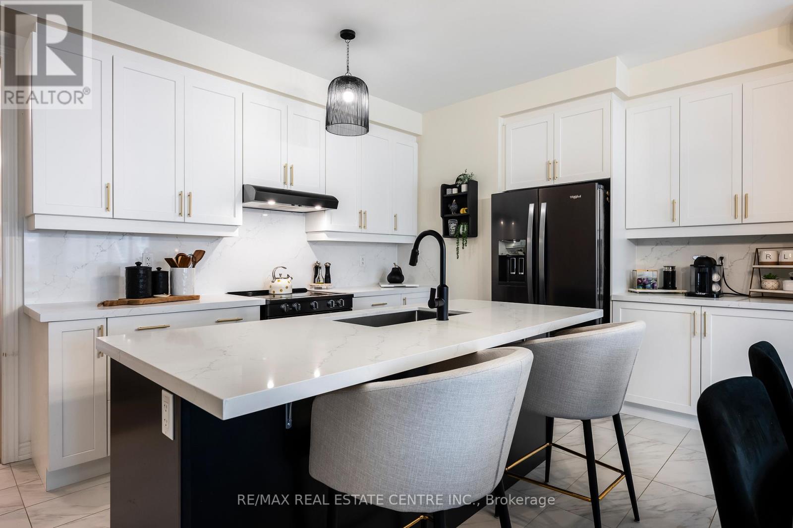 106 Adventura Road, Brampton, Ontario  L7A 5A7 - Photo 8 - W13141576