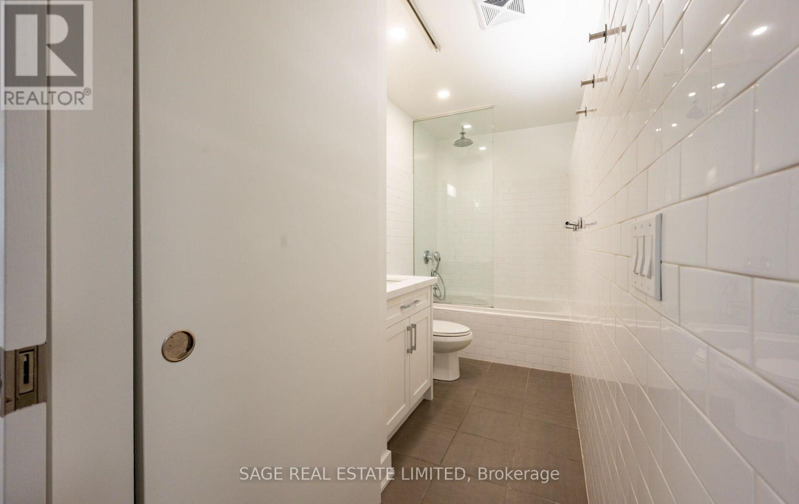 304 - 25 Ritchie Avenue, Toronto, Ontario  M6R 2J6 - Photo 12 - W13141590