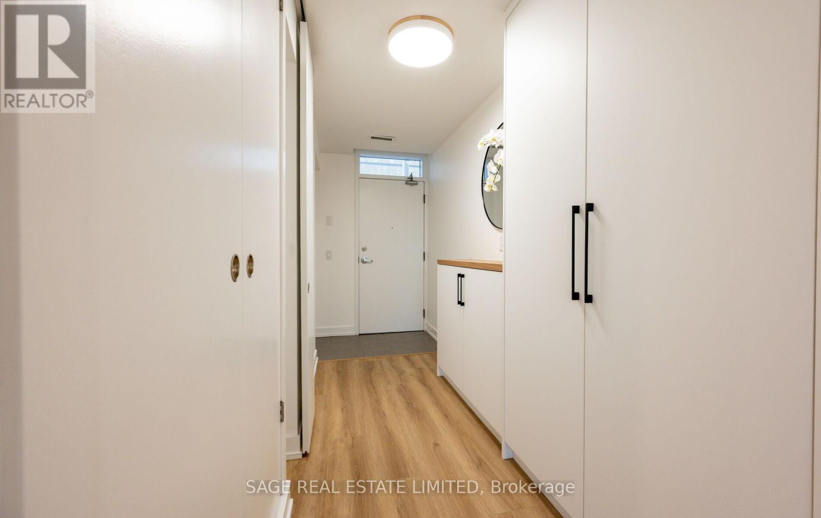 304 - 25 Ritchie Avenue, Toronto, Ontario  M6R 2J6 - Photo 3 - W13141590