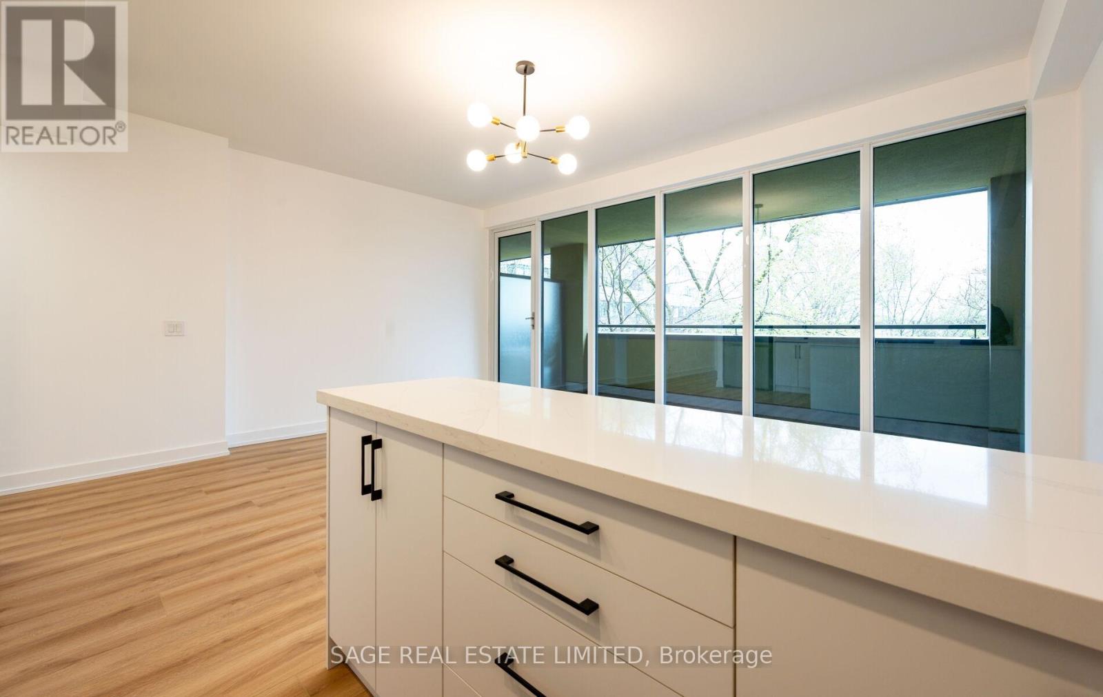 304 - 25 Ritchie Avenue, Toronto, Ontario  M6R 2J6 - Photo 7 - W13141590