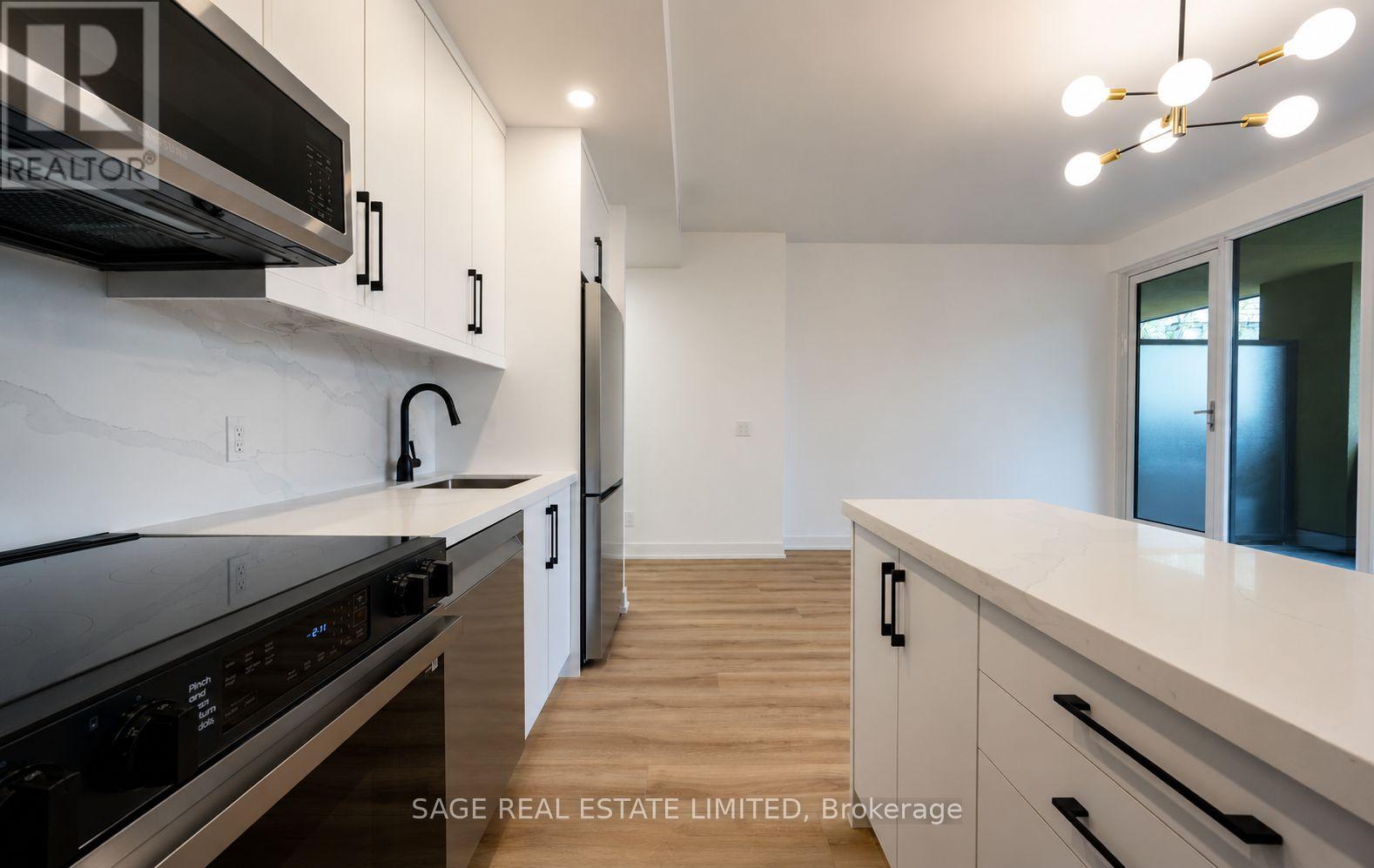 304 - 25 Ritchie Avenue, Toronto, Ontario  M6R 2J6 - Photo 8 - W13141590