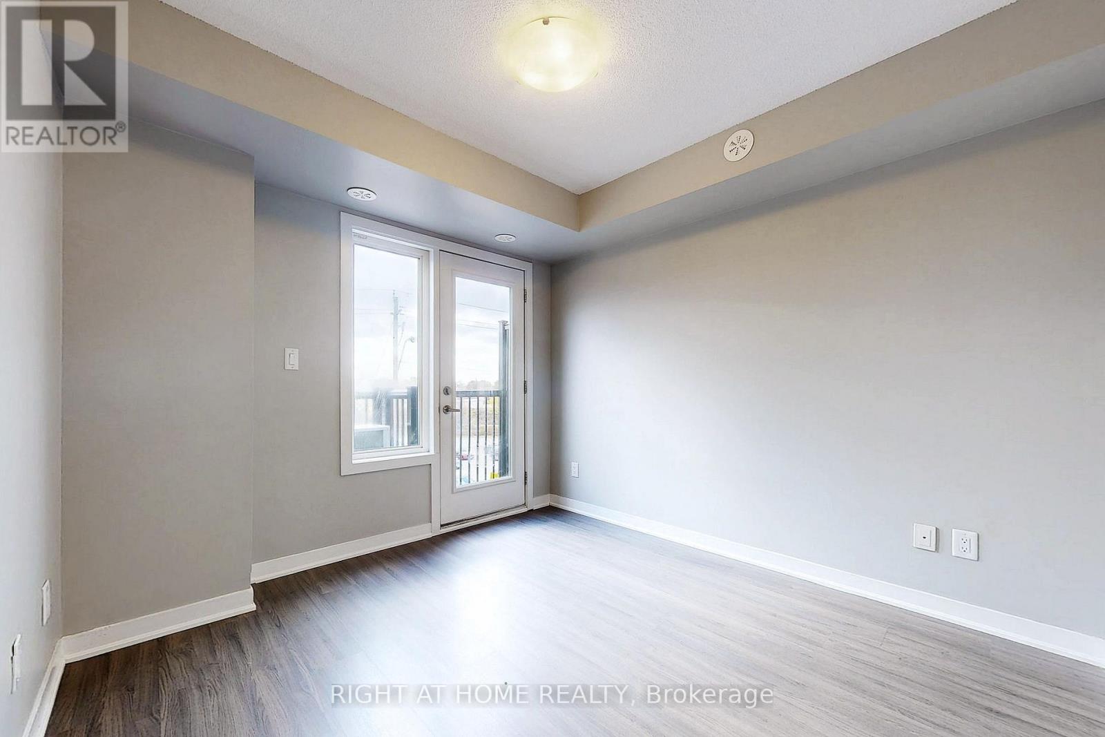14 - 630 Rogers Road, Toronto, Ontario  M6M 0B4 - Photo 23 - W13141618