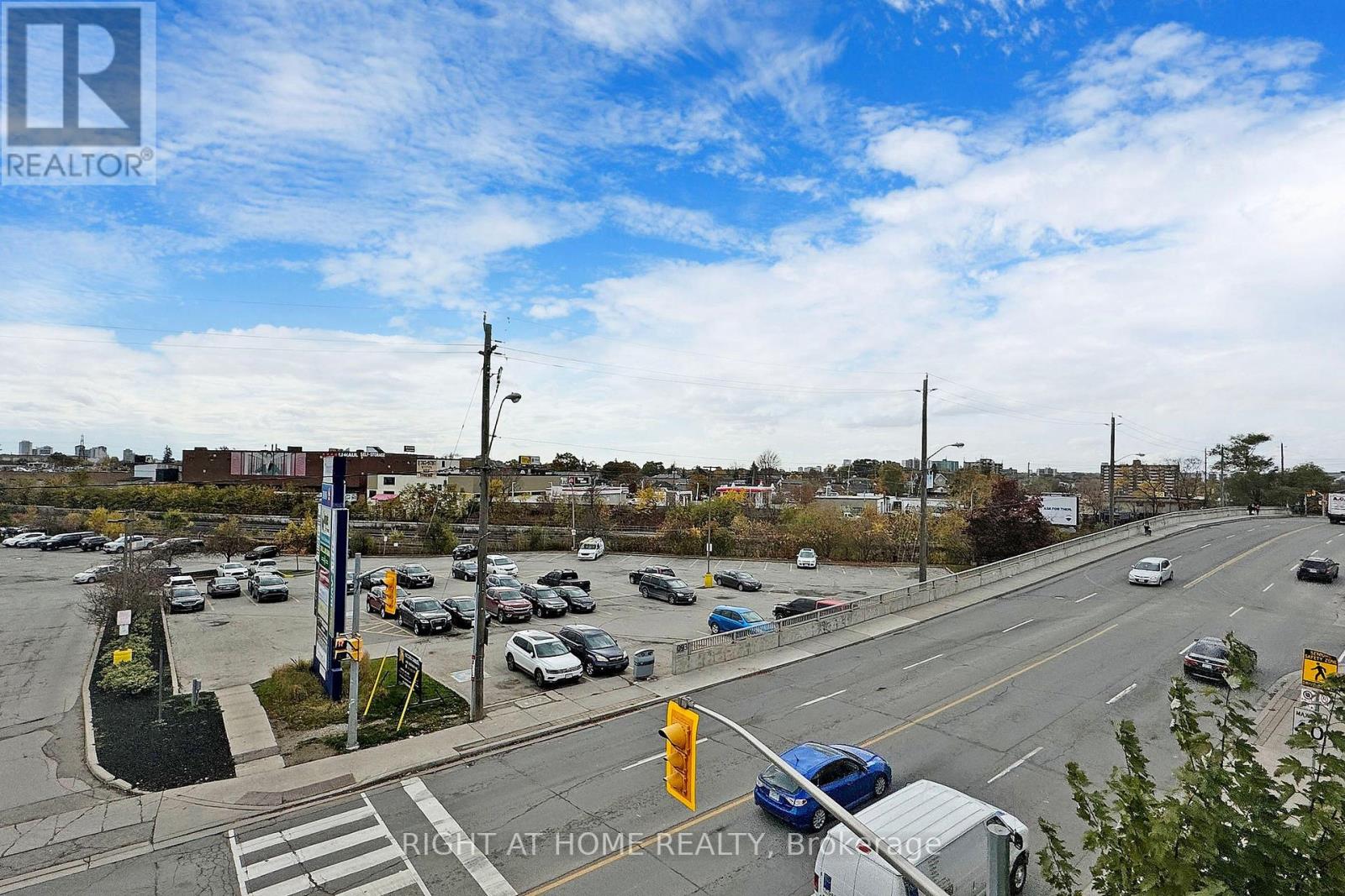 14 - 630 Rogers Road, Toronto, Ontario  M6M 0B4 - Photo 30 - W13141618