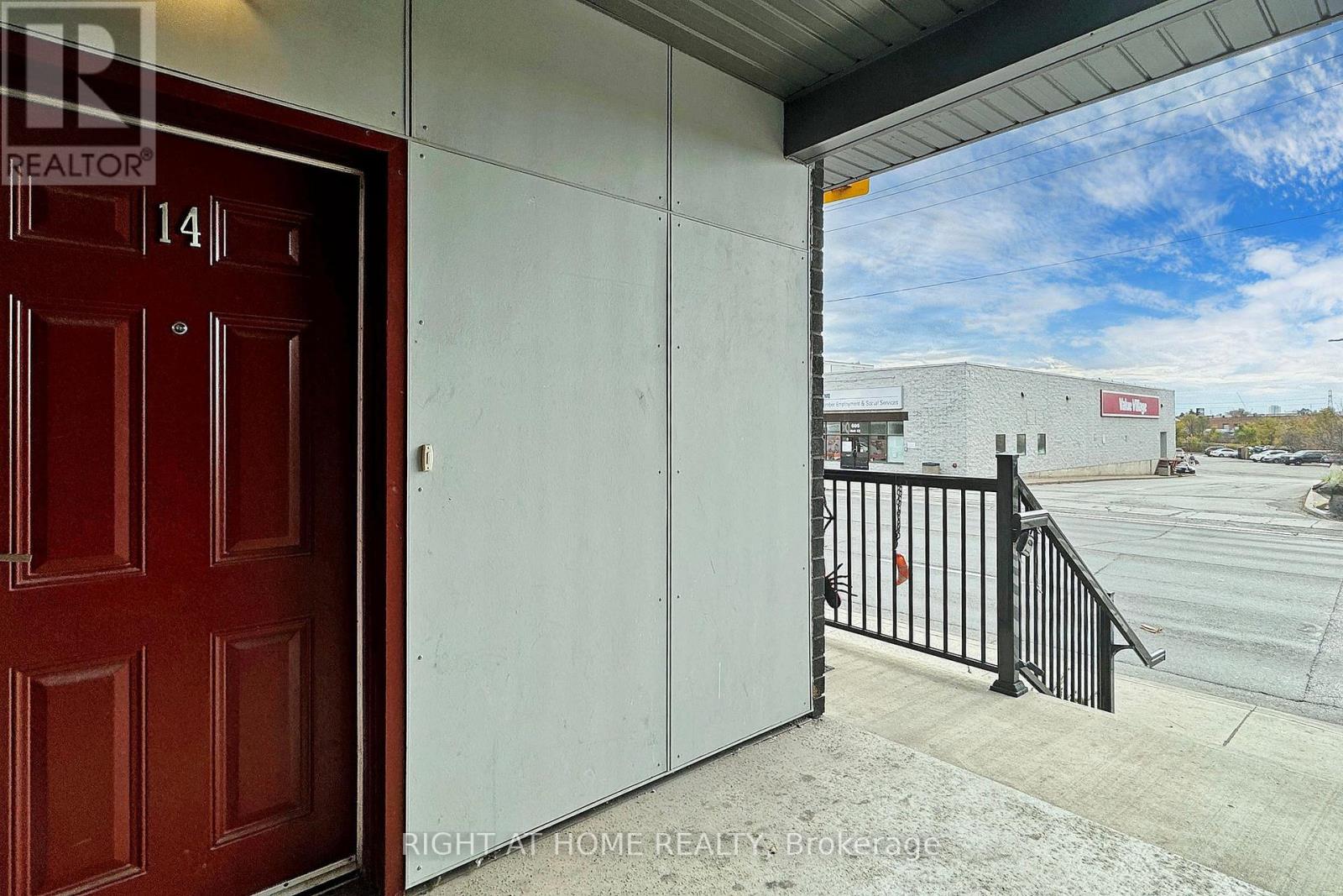 14 - 630 Rogers Road, Toronto, Ontario  M6M 0B4 - Photo 6 - W13141618