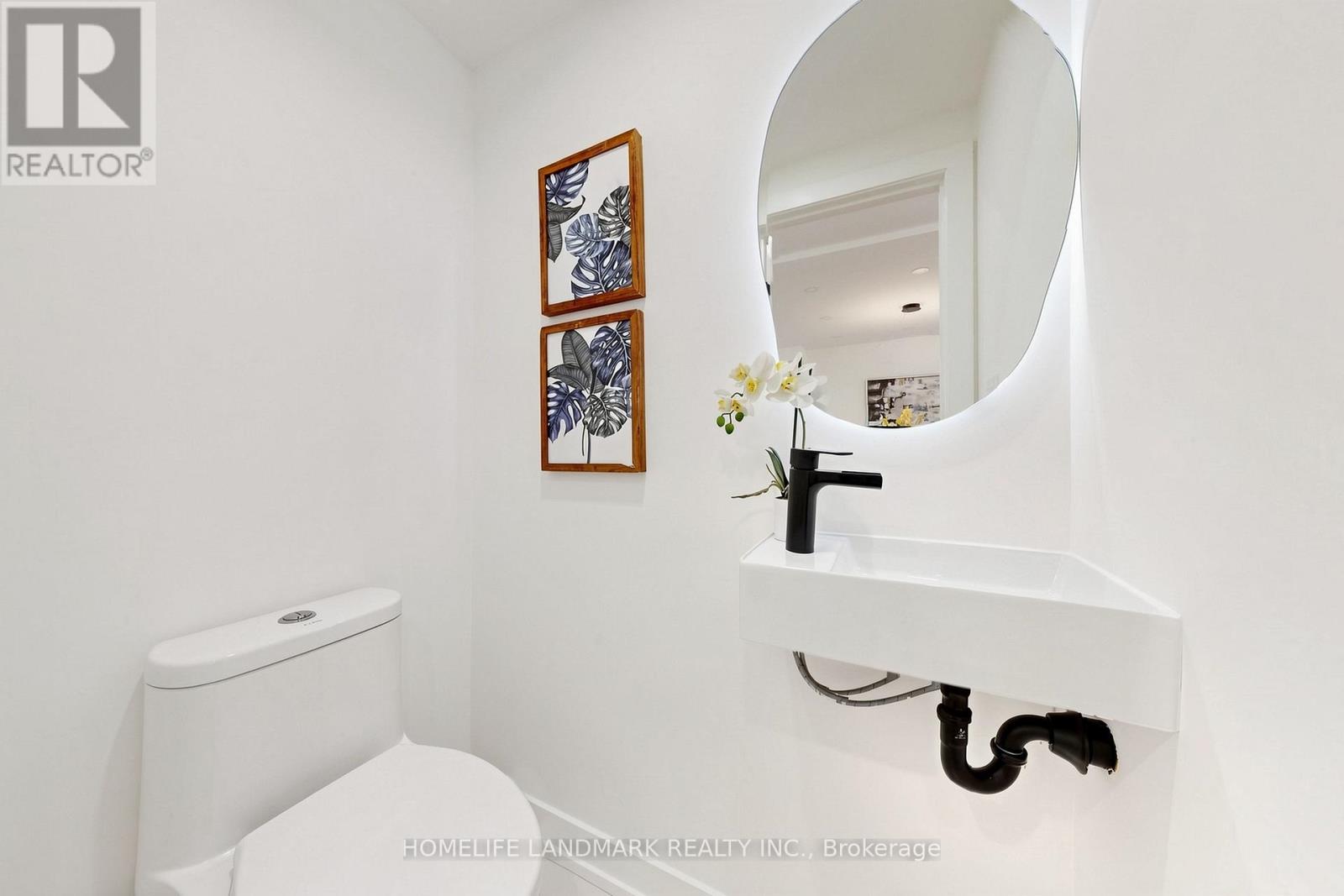 55 Chilton Road, Toronto, Ontario  M4J 3C7 - Photo 15 - E13131892