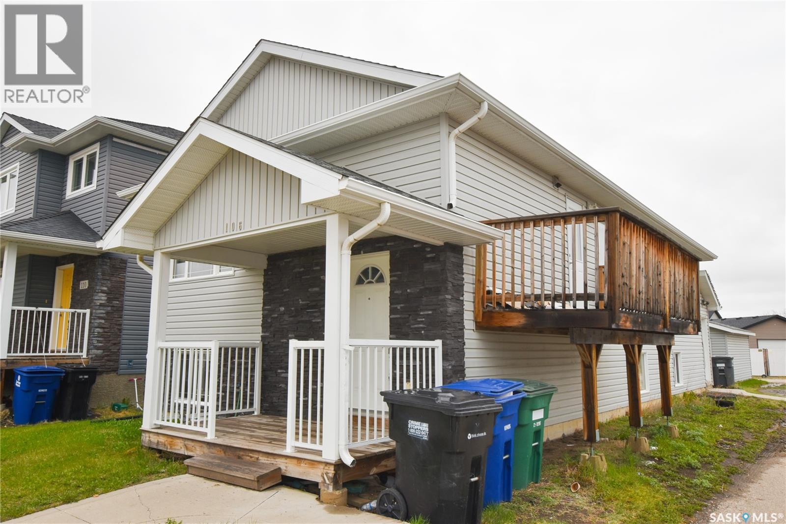 106 Geary Crescent, Saskatoon, Saskatchewan  S7R 0B8 - Photo 2 - SK036325