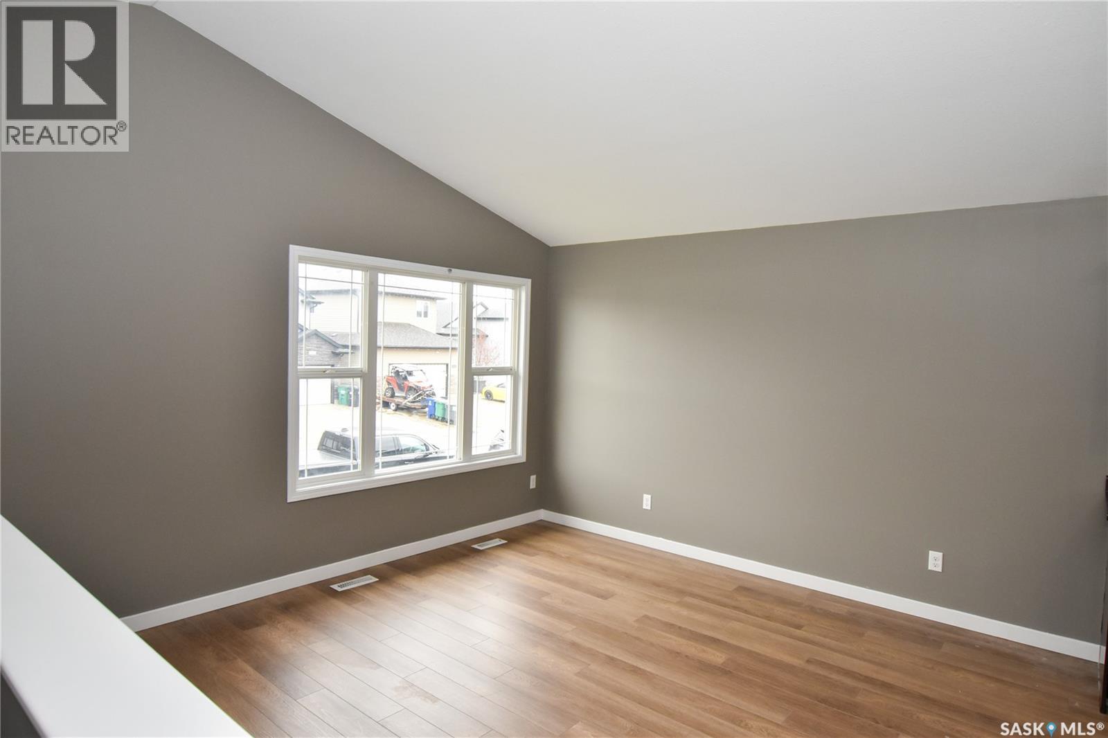 106 Geary Crescent, Saskatoon, Saskatchewan  S7R 0B8 - Photo 5 - SK036325