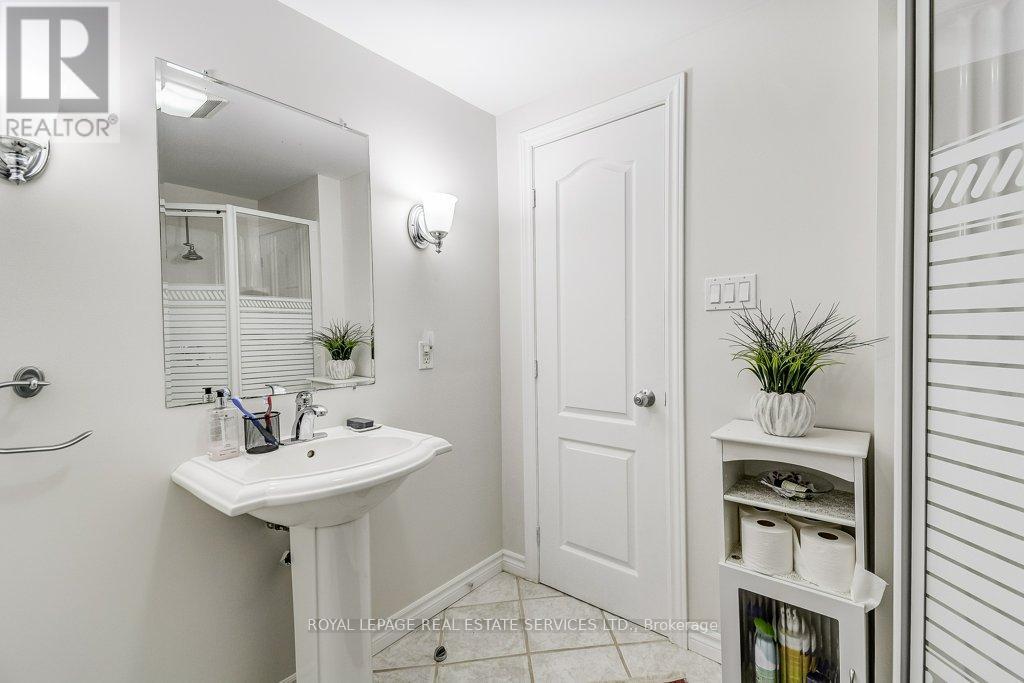 1279 Old English Lane, Oakville, Ontario  L6M 2P6 - Photo 44 - W13060534