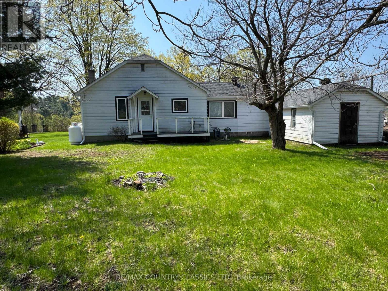 38 Flint Avenue, Bancroft, Ontario  K0L 1C0 - Photo 28 - X12907212