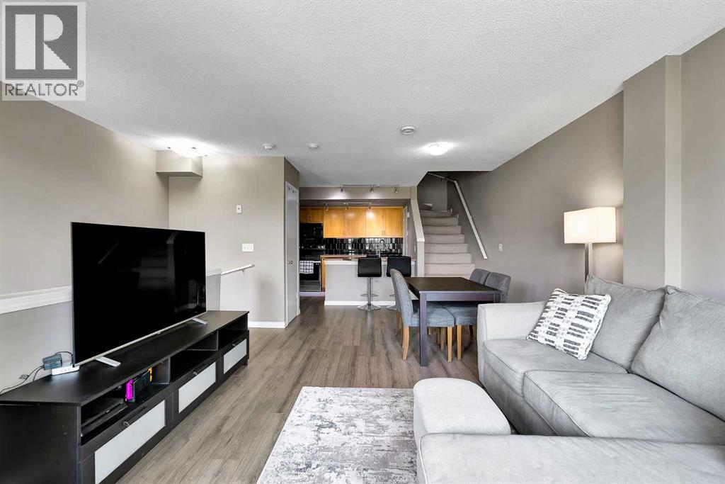 224 Mckenzie Towne Lane SE, Calgary, Alberta T2Z 0C4 - Photo 8 - A2286568