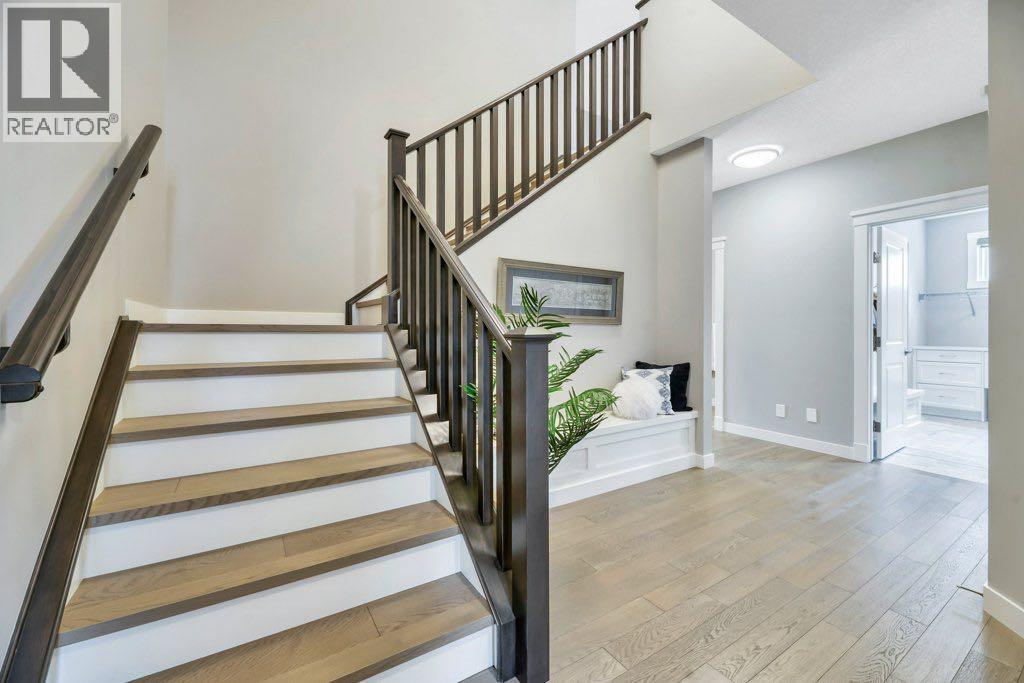 143 Stonemere Green, Chestermere, Alberta  T1X 0S2 - Photo 4 - A2305755
