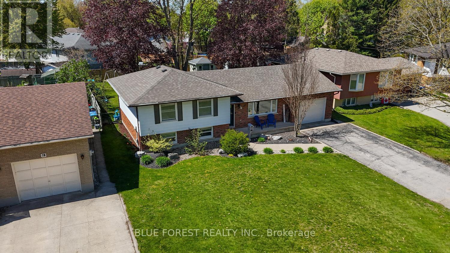 16 Dell Drive, Strathroy-Caradoc, Ontario  N7G 3N5 - Photo 2 - X13141706