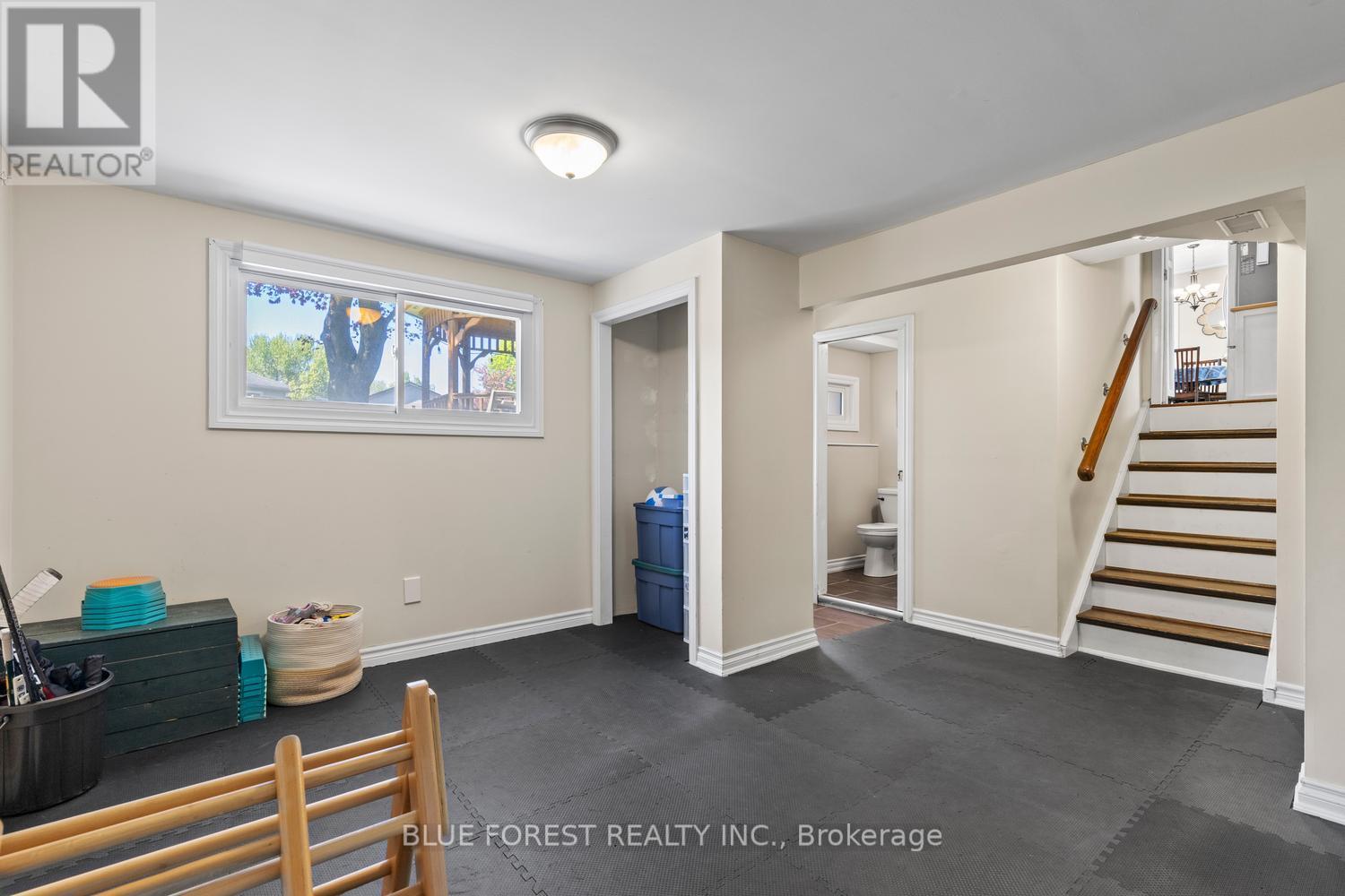 16 Dell Drive, Strathroy-Caradoc, Ontario  N7G 3N5 - Photo 24 - X13141706