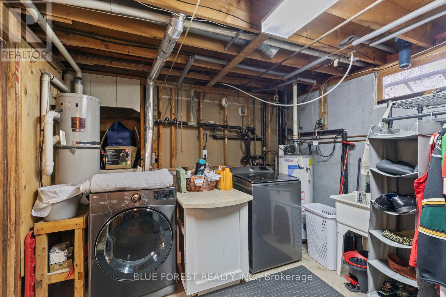 16 Dell Drive, Strathroy-Caradoc, Ontario  N7G 3N5 - Photo 34 - X13141706