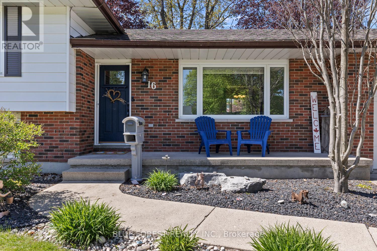 16 Dell Drive, Strathroy-Caradoc, Ontario  N7G 3N5 - Photo 4 - X13141706