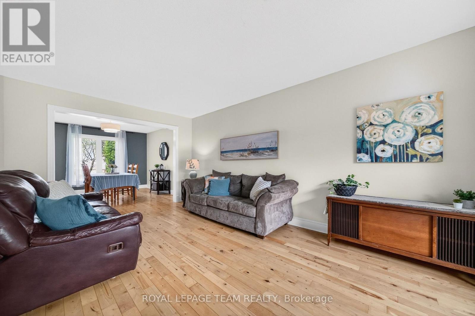 52 Drainie Drive, Ottawa, Ontario  K2L 3J9 - Photo 11 - X13141664