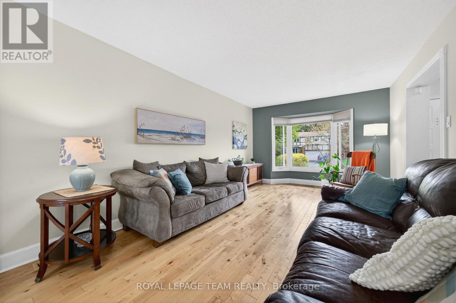 52 Drainie Drive, Ottawa, Ontario  K2L 3J9 - Photo 12 - X13141664